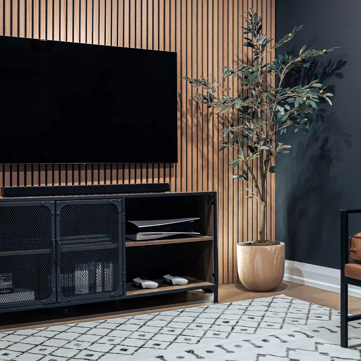 Improve Acoustics and Focus in Your Office